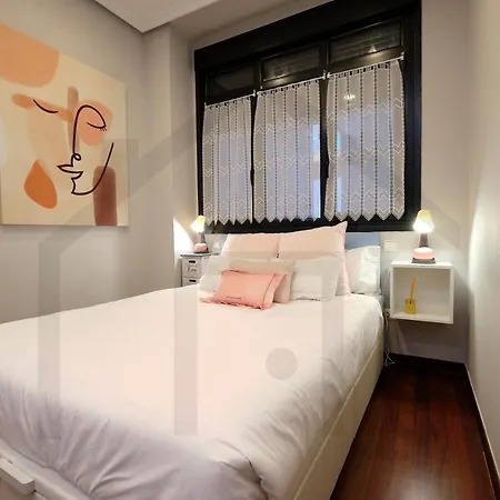 La Casa De Begona - A Un Paso Del Centro De Gijon. Apartament *