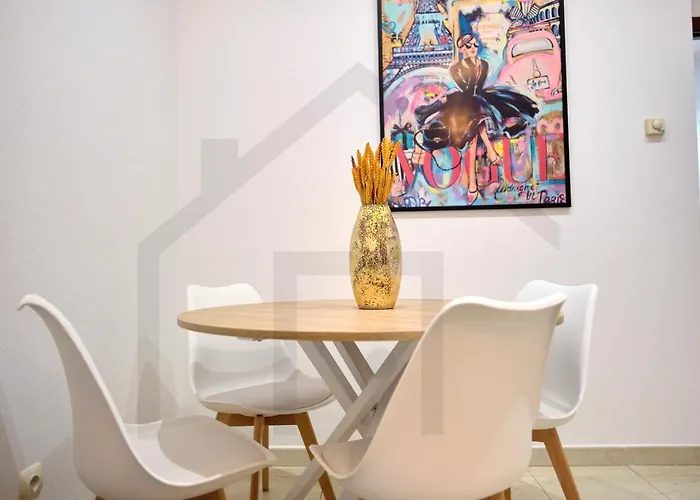 Apartman La Casa De Begona - A Un Paso Del Centro De Gijon. *